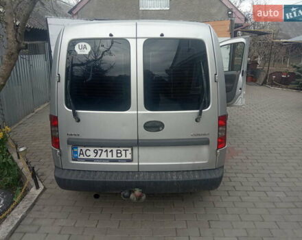 Серый Опель Комбо груз.-пасс., объемом двигателя 1.7 л и пробегом 350 тыс. км за 5000 $, фото 2 на Automoto.ua