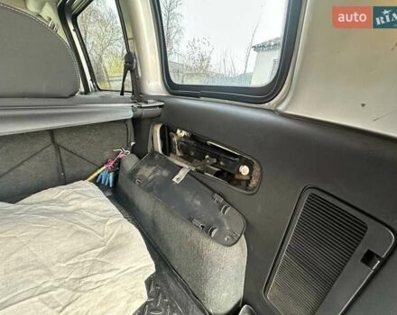 Серый Опель Комбо груз.-пасс., объемом двигателя 1.4 л и пробегом 188 тыс. км за 4999 $, фото 13 на Automoto.ua