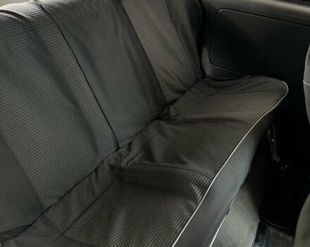 Серый Опель Комбо груз.-пасс., объемом двигателя 1.7 л и пробегом 192 тыс. км за 4999 $, фото 12 на Automoto.ua