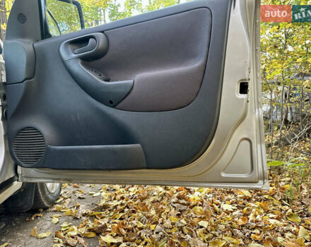 Серый Опель Комбо груз.-пасс., объемом двигателя 1.7 л и пробегом 230 тыс. км за 4900 $, фото 13 на Automoto.ua