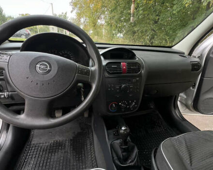 Серый Опель Комбо груз.-пасс., объемом двигателя 1.7 л и пробегом 192 тыс. км за 4999 $, фото 10 на Automoto.ua