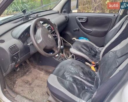 Сірий Опель Комбо вант.-пас., об'ємом двигуна 1.4 л та пробігом 437 тис. км за 2600 $, фото 1 на Automoto.ua