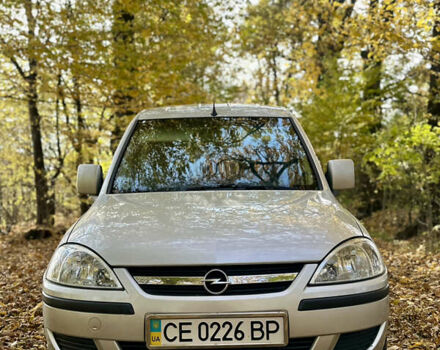 Серый Опель Комбо груз.-пасс., объемом двигателя 1.7 л и пробегом 230 тыс. км за 4900 $, фото 31 на Automoto.ua