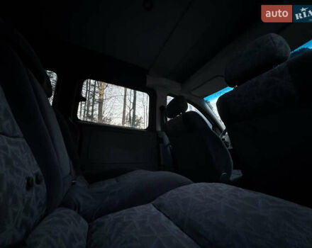 Серый Опель Комбо груз.-пасс., объемом двигателя 1.6 л и пробегом 218 тыс. км за 3600 $, фото 40 на Automoto.ua