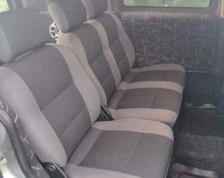 Сірий Опель Комбо вант.-пас., об'ємом двигуна 1.25 л та пробігом 274 тис. км за 3500 $, фото 4 на Automoto.ua