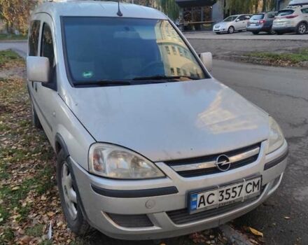 Серый Опель Комбо груз.-пасс., объемом двигателя 1.6 л и пробегом 250 тыс. км за 4500 $, фото 4 на Automoto.ua