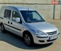 Серый Опель Комбо груз.-пасс., объемом двигателя 1.69 л и пробегом 318 тыс. км за 2990 $, фото 1 на Automoto.ua