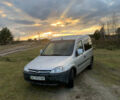Серый Опель Комбо груз.-пасс., объемом двигателя 1.3 л и пробегом 170 тыс. км за 4000 $, фото 1 на Automoto.ua