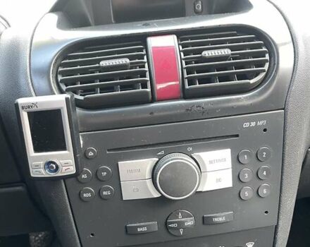 Сірий Опель Комбо вант.-пас., об'ємом двигуна 1.7 л та пробігом 234 тис. км за 4300 $, фото 6 на Automoto.ua