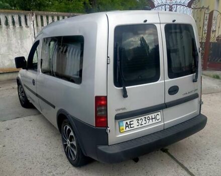 Серый Опель Комбо груз.-пасс., объемом двигателя 1.69 л и пробегом 100 тыс. км за 4000 $, фото 1 на Automoto.ua