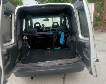 Серый Опель Комбо груз.-пасс., объемом двигателя 1.69 л и пробегом 100 тыс. км за 4000 $, фото 6 на Automoto.ua