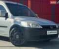Серый Опель Комбо груз.-пасс., объемом двигателя 1.7 л и пробегом 503 тыс. км за 3790 $, фото 1 на Automoto.ua