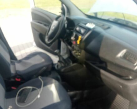 Сірий Опель Комбо вант.-пас., об'ємом двигуна 1.6 л та пробігом 116 тис. км за 7200 $, фото 6 на Automoto.ua