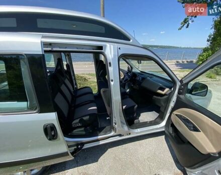 Опель Комбо груз.-пасс. 2012 в Тернополе на Automoto.ua Серый Опель Комбо груз.-пасс., объемом двигателя 2 л и пробегом 227 тыс. км за 9500 $, фото 8 на Automoto.ua