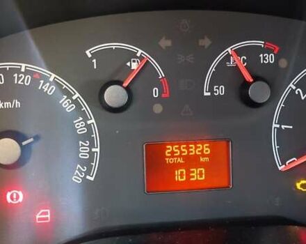 Серый Опель Комбо груз.-пасс., объемом двигателя 1.6 л и пробегом 256 тыс. км за 6700 $, фото 3 на Automoto.ua