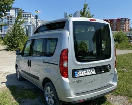 Опель Комбо груз.-пасс. 2012 в Тернополе на Automoto.ua Серый Опель Комбо груз.-пасс., объемом двигателя 2 л и пробегом 227 тыс. км за 9500 $, фото 6 на Automoto.ua