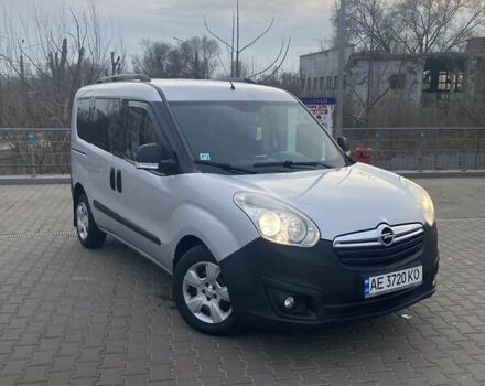 Опель Комбо груз.-пасс. 2012 в Широком на Automoto.ua Серый Опель Комбо груз.-пасс., объемом двигателя 1.6 л и пробегом 199 тыс. км за 7900 $, фото 1 на Automoto.ua