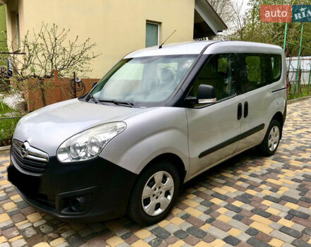 Серый Опель Комбо груз.-пасс., объемом двигателя 1.3 л и пробегом 227 тыс. км за 7400 $, фото 1 на Automoto.ua