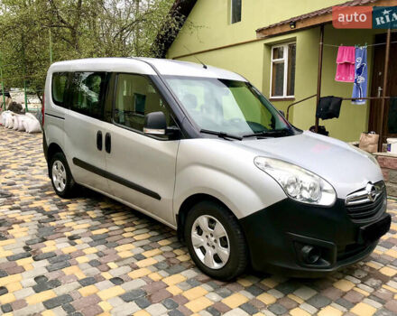 Серый Опель Комбо груз.-пасс., объемом двигателя 1.3 л и пробегом 227 тыс. км за 7400 $, фото 3 на Automoto.ua