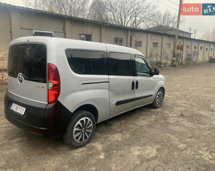 Серый Опель Комбо груз.-пасс., объемом двигателя 1.6 л и пробегом 350 тыс. км за 8100 $, фото 2 на Automoto.ua