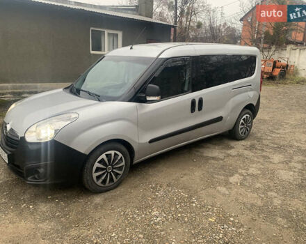 Серый Опель Комбо груз.-пасс., объемом двигателя 1.6 л и пробегом 350 тыс. км за 8100 $, фото 1 на Automoto.ua