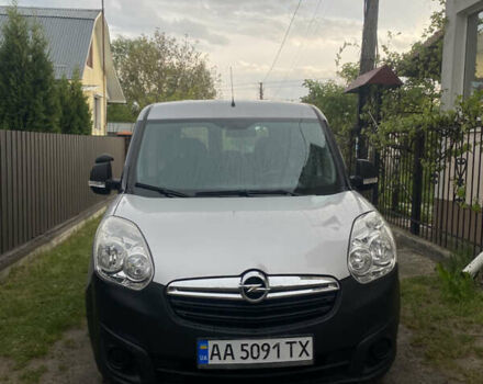Серый Опель Комбо груз.-пасс., объемом двигателя 1.3 л и пробегом 217 тыс. км за 7100 $, фото 1 на Automoto.ua