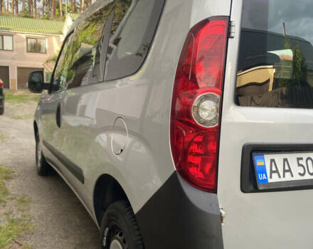 Серый Опель Комбо груз.-пасс., объемом двигателя 1.3 л и пробегом 217 тыс. км за 7100 $, фото 11 на Automoto.ua