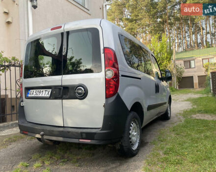 Серый Опель Комбо груз.-пасс., объемом двигателя 1.3 л и пробегом 217 тыс. км за 7100 $, фото 9 на Automoto.ua