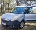 Серый Опель Комбо груз.-пасс., объемом двигателя 1.4 л и пробегом 210 тыс. км за 9565 $, фото 1 на Automoto.ua