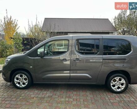 Сірий Опель Комбо вант.-пас., об'ємом двигуна 1.5 л та пробігом 205 тис. км за 13500 $, фото 9 на Automoto.ua