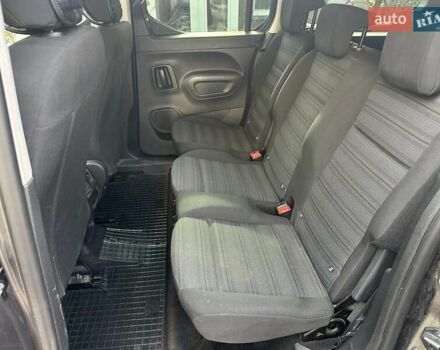 Сірий Опель Комбо вант.-пас., об'ємом двигуна 1.5 л та пробігом 205 тис. км за 13500 $, фото 21 на Automoto.ua