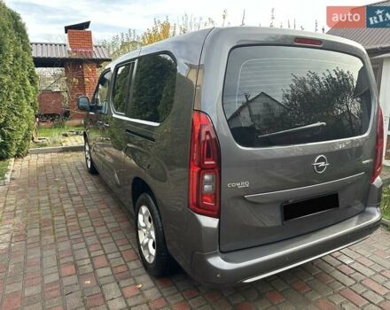 Сірий Опель Комбо вант.-пас., об'ємом двигуна 1.5 л та пробігом 205 тис. км за 13500 $, фото 4 на Automoto.ua