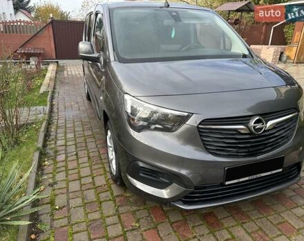 Сірий Опель Комбо вант.-пас., об'ємом двигуна 1.5 л та пробігом 205 тис. км за 13500 $, фото 10 на Automoto.ua