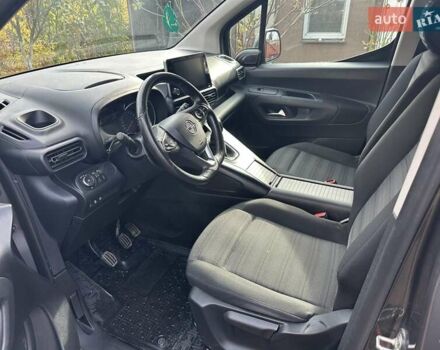 Сірий Опель Комбо вант.-пас., об'ємом двигуна 1.5 л та пробігом 205 тис. км за 13500 $, фото 12 на Automoto.ua