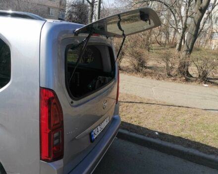 Сірий Опель Комбо вант.-пас., об'ємом двигуна 1.5 л та пробігом 31 тис. км за 23322 $, фото 21 на Automoto.ua