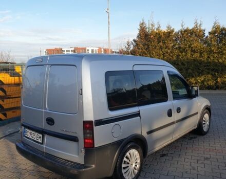 Серый Опель Комбо груз.-пасс., объемом двигателя 1.2 л и пробегом 242 тыс. км за 2358 $, фото 4 на Automoto.ua