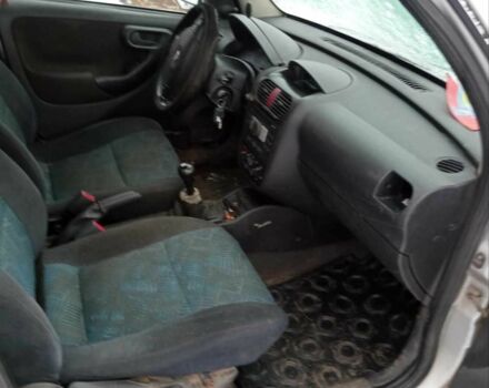 Серый Опель Комбо груз.-пасс., объемом двигателя 1.3 л и пробегом 200 тыс. км за 2800 $, фото 1 на Automoto.ua