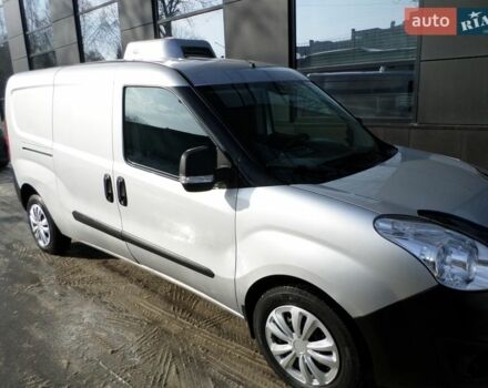 Сірий Опель Комбо вант.-пас., об'ємом двигуна 1.4 л та пробігом 181 тис. км за 11200 $, фото 3 на Automoto.ua