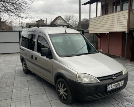 Сірий Опель Комбо вант.-пас., об'ємом двигуна 1.7 л та пробігом 324 тис. км за 3650 $, фото 1 на Automoto.ua