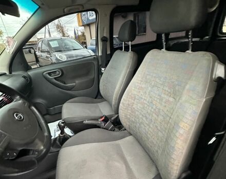 Опель Комбо вант.-пас. 2008 у Кривому Розі на Automoto.ua Сірий Опель Комбо вант.-пас., об'ємом двигуна 1.7 л та пробігом 230 тис. км за 4700 $, фото 4 на Automoto.ua