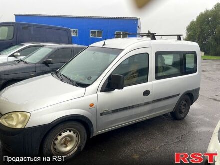 Сірий Опель Комбо вант.-пас., об'ємом двигуна 1.7 л та пробігом 404 тис. км за 3000 $, фото 1 на Automoto.ua