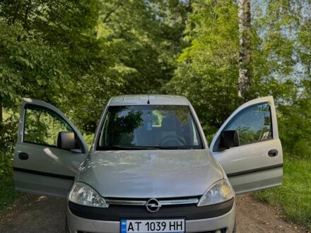 Опель Комбо груз.-пасс. 2003 в Коломые на Automoto.ua Серый Опель Комбо груз.-пасс., объемом двигателя 1.7 л и пробегом 368 тыс. км за 3100 $, фото 1 на Automoto.ua