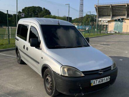 Опель Комбо груз.-пасс. 2004 в Ивано-Франковске на Automoto.ua Серый Опель Комбо груз.-пасс., объемом двигателя 1.7 л и пробегом 188 тыс. км за 2800 $, фото 1 на Automoto.ua
