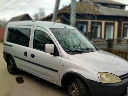 Опель Комбо вант.-пас. 2006 у Сумах на Automoto.ua Сірий Опель Комбо вант.-пас., об'ємом двигуна 13 л та пробігом 350 тис. км за 3500 $, фото 1 на Automoto.ua