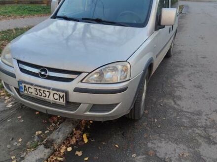 Сірий Опель Комбо вант.-пас., об'ємом двигуна 1.6 л та пробігом 300 тис. км за 4000 $, фото 1 на Automoto.ua