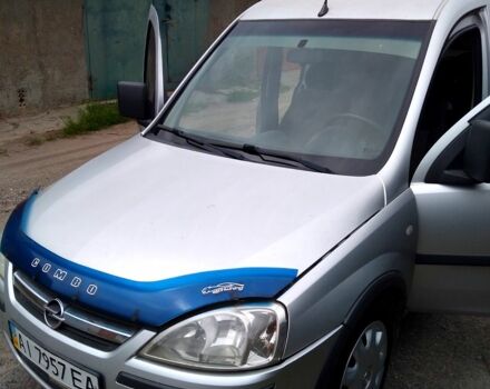 Серый Опель Комбо груз.-пасс., объемом двигателя 1.2 л и пробегом 128 тыс. км за 4200 $, фото 1 на Automoto.ua