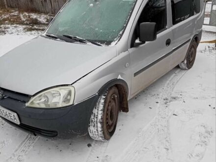 Серый Опель Комбо груз.-пасс., объемом двигателя 1.3 л и пробегом 200 тыс. км за 2800 $, фото 1 на Automoto.ua