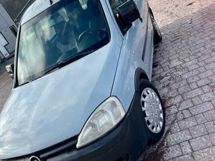 Серый Опель Комбо груз.-пасс., объемом двигателя 1.7 л и пробегом 234 тыс. км за 4300 $, фото 1 на Automoto.ua