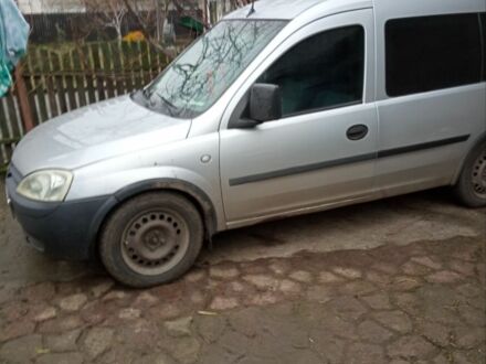 Серый Опель Комбо груз.-пасс., объемом двигателя 0 л и пробегом 290 тыс. км за 3100 $, фото 1 на Automoto.ua