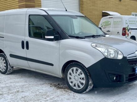 Сірий Опель Комбо вант.-пас., об'ємом двигуна 1.4 л та пробігом 203 тис. км за 5500 $, фото 1 на Automoto.ua